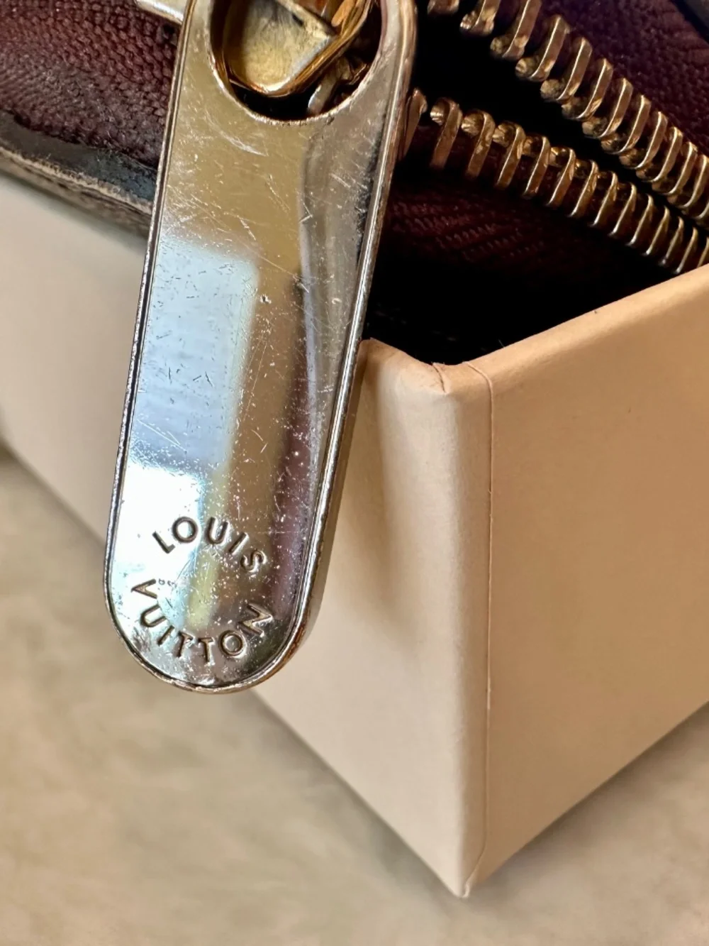 Louis Vuitton long 